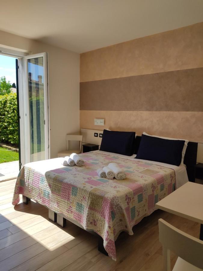 Bed and Breakfast Casa Pepe Colà Exterior foto